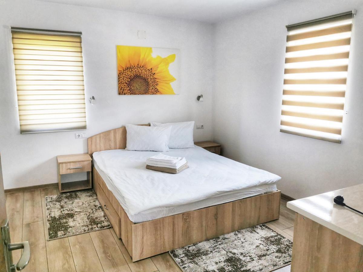 Casa Milla Hotel Совата Екстериор снимка